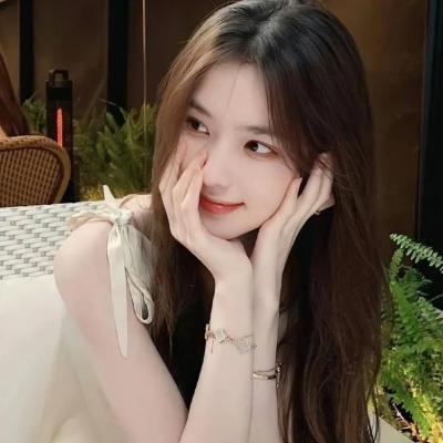 独家爆料：知名编剧与投资方闹掰，导演当场摔剧本，一个月